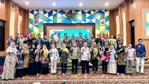 Pada ASN Kota Parepare, Gubernur Khofifah Berbagi Tips Maksimalkan Kinerja Pemerintahan dan Wujudkan ASN BerAKHLAK
