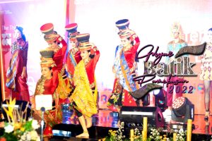 LUAR BIASA! BATIK PAMEKASAN AKAN TAMPIL DI PARIS FASHION WEEK