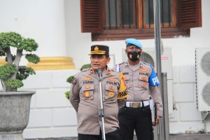 Ratusan Personil Polrestabes Surabaya Disiagakan dalam Perayaan Hari Santri Nasional