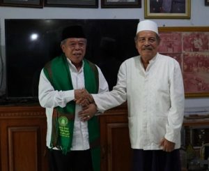 Ketua DPRD, Kusnadi : Santri Berperan Besar Untuk Netralisir Politisasi Agama dan Jaga Martabat Kemanusiaan