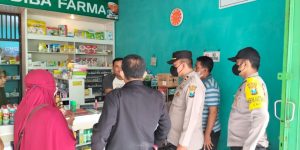 Polres Pamekasan Dampingi Tim Kesehatan, Monitoring Obat Sirup Yang Mengandung (DEG) Dan (EG)