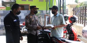 Menjelang HUT ke 71 Humas Polri, Kasi Humas Polres Nganjuk Lakukan Ini untuk Tukang Becak dan Sopir Angkot