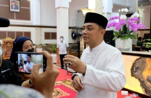 MULAI PEKAN DEPAN, “SAMBAT NANG CAK ERI” DIUBAH SETIAP JUMAT DI KANTOR KELURAHAN DAN KECAMATAN