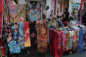 DUKUNG “KARNAVAL NANG TUNJUNGAN” DIGELAR PEMKOT SECARA REGULER, DPRD SURABAYA: ANGKAT TARAF HIDUP UMKM