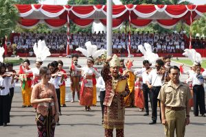 HARI SUMPAH PEMUDA, WALI KOTA ERI CAHYADI: PEMUDA GARDA TERDEPAN PERUBAHAN DAN PEMBANGUNAN SURABAYA!