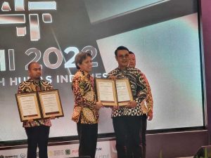 WALI KOTA ERI CAHYADI TIGA KALI RAIH PENGHARGAAN PEMIMPIN TERPOPULER DI MEDIA