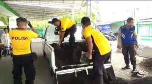 Bakti Religi Polresta Sidoarjo Bersihkan Tempat Ibadah