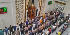 Polresta Sidoarjo Gelar Shalat Ghaib untuk Korban Gempa Cianjur