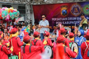 BUPATI MAS TAMAM HADIRI FESTIVAL DRUMBAND SE PAMEKASAN