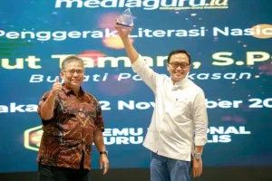 BUPATI MAS TAMAM DINOBATKAN SEBAGAI TOKOH PENGGERAK LITERASI NASIONAL 2022