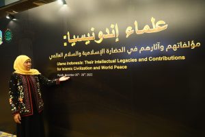 Gubernur Khofifah ‘Babat Alas’ Kenalkan Turots Ulama Nusantara