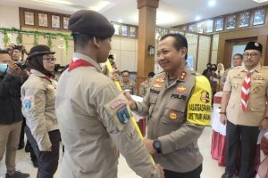Kapolda Jatim Lepas Kontingen Pramuka Saka Bhayangkara Ikuti Pertikaranas