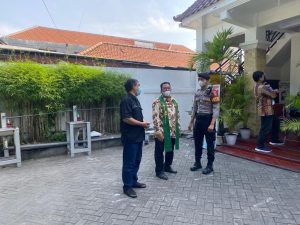 Giat Patroli Sat Samapta Polres Gresik   Di Beberapa Gereja