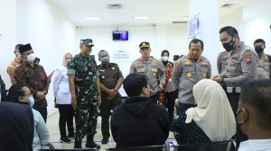 Kapolda Jatim Mengapresiasi Pelayanan SIM Cak Bhabin dan Motor Listrik Polrestabes Surabaya