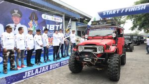 Sambut Hari Jadi ke 399, Bupati dan Wabup Sampang Lepas Peserta Offroad Jelajah Bumi Trunojoyo