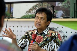 USIA PIPA PDAM SURYA SEMBADA DI ATAS 50 TAHUN, PAKAR SANITASI AIR ITS: HARUS DIGANTI