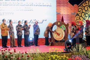 Gubernur Khofifah Ajak Pustakawan Percepat Perubahan Ekosistem Digital
