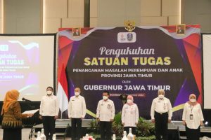 Gubernur Khofifah Kukuhkan Satgas Perlindungan Perempuan dan Anak
