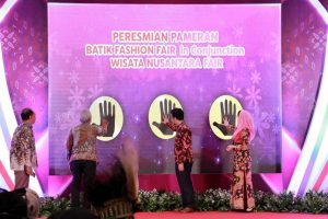 Wagub Emil : Tingkatkan Kecintaan Pada Batik Lewat Momentum BFF 2022