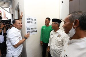 PROGRAM DANDAN OMAH DIKERJAKAN WARGA SEKITAR, WALI KOTA ERI CAHYADI: RT/RW DAN LPMK PETAKAN WARGA MISKIN