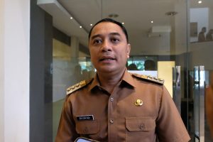 PEMKOT SURABAYA TUGASKAN RT/RW GOTONG – ROYONG LAKUKAN PENDATAAN WARGA MISKIN