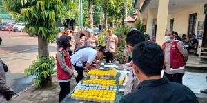 Polres Pasuruan Gelar Operasi Gaktibplin Berupa Tes Urine Kepada Anggota Polres Pasuruan