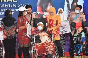Gubernur Khofifah Hadiri Puncak Peringatan Hari Disabilitas Internasional 2022 di Malang
