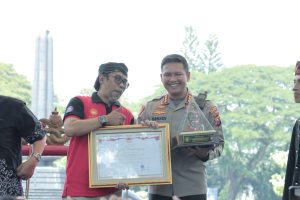 Kapolresta Malang Kota Terima Predikat Sebagai Bapak Pemajuan Budaya