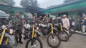 Menhan Prabowo Bagikan 20 Unit Motor Operasional Babinsa Wilayah Kodim 0830/Surabaya Utara