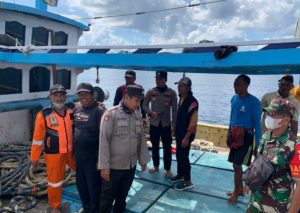 Antisipasi Konflik Antar Nelayan, Polres Sumenep Amankan Kapal Nelayan Asal Probolinggo di Laut Masalembu