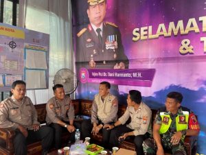 Tim Konselor Polres Pasuruan Kota Berikan Trauma Healing Kepada Personil Ops Lilin Semeru 2022