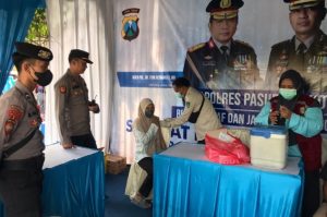 Polres Pasuruan Kota Sediakan Layanan Vaksinasi Presisi di Pos Pam Nataru