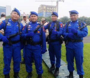 Personil Satpolairud Polres Pasuruan Hadiri Gladi Upacara Dalam Rangka HUT Polairud Ke 72 Di Polda Jatim.