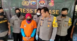Kesulitan Ekonomi, Ibu 3 Orang Anak ini Bunuh dan Buang Bayinya di Menanggal