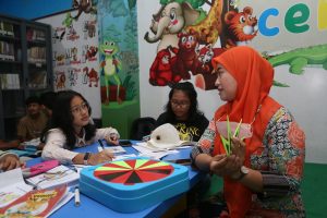 1.488 SISWA MENGIKUTI PROGRAM “AYO SINAU BARENG DAN NGAJI BARENG” DI BALAI RW
