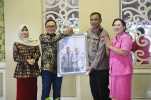 SAMBUT KAPOLRES BARU, BUPATI PAMEKASAN : SAYA JADI SAKSI PAK ROGIB ORANG BAIK