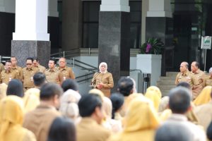 Awali Tahun 2023, Gubernur Khofifah Ajak Jajaran Pemprov ‘Tancap Gas’