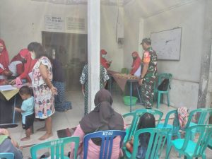 Babinsa Koramil 0830/06 Benowo Lakukan Pendampingan Posyandu Cegah Stunting di Wilayah