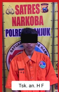 Polres Nganjuk Tangkap Karyawan Toko Diduga Edarkan Pil Koplo
