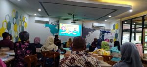 Menyelami Keluarga Habaib dan Mantri Guru di Karya Novel Dua Dosen ITS