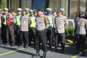 Apel Jampim, Kapolres Bandara Ingatkan Anggotanya “Tingkatkan Kinerja dan Laksanakan Tugas dengan Tulus Iklas”