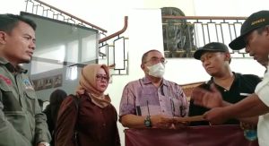 Gonjang-ganjing Bangkalan Menuntut Setda Bangkalan Dicopot