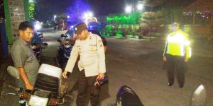 Cegah Aksi Kejahatan, Kapolsek Kertosono Pimpin Razia SREG
