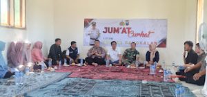 Jum’at Curhat, Kapolsek Klampis Polres Bangkalan Serap Aspirasi Masyarakat
