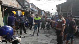 SETELAH MENANTI PULUHAN TAHUN, WARGA TAMBAK ASRI SELATAN AKHIRNYA MENIKMATI AIR PDAM