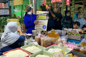 PPKM DICABUT, DIRUT PD PASAR SURYA: AKTIVITAS PERDAGANGAN DI PASAR TRADISIONAL SURABAYA MENINGKAT