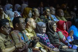 CEGAH KEKERASAN PADA ANAK, WALI KOTA ERI CAHYADI AJARKAN REMAJA SURABAYA UNTUK BERANI BERPENDAPAT
