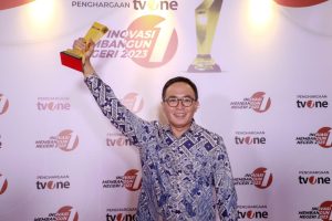BUPATI PAMEKASAN PAMEKASAN RAIH PENGHARGAAN PENGGERAK REFORMASI BIROKRASI