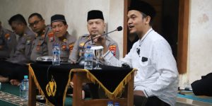 Program Karomah di Polres Kediri Kota Polda Jatim Bersama Gus Adib Lirboyo
