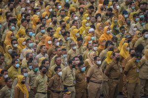TARGETKAN ZERO STUNTING TAHUN 2023, WALI KOTA ERI CAHYADI MINTA CAMAT-LURAH TERAPKAN POLA GOTONG ROYONG